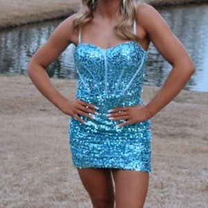 hello molly dress